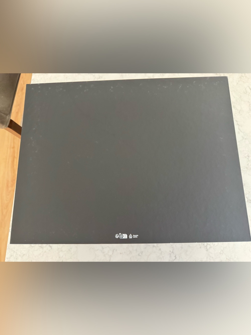CHANEL Black Box with White Logo - Picture 8 of 13
